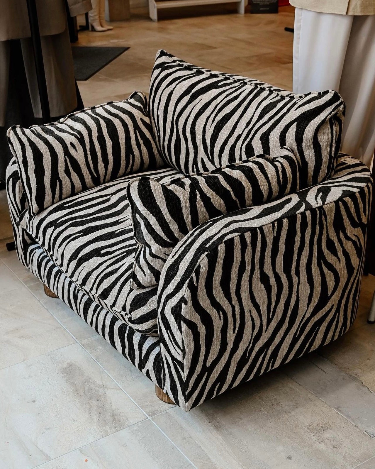 Miles Love Seat Zebra