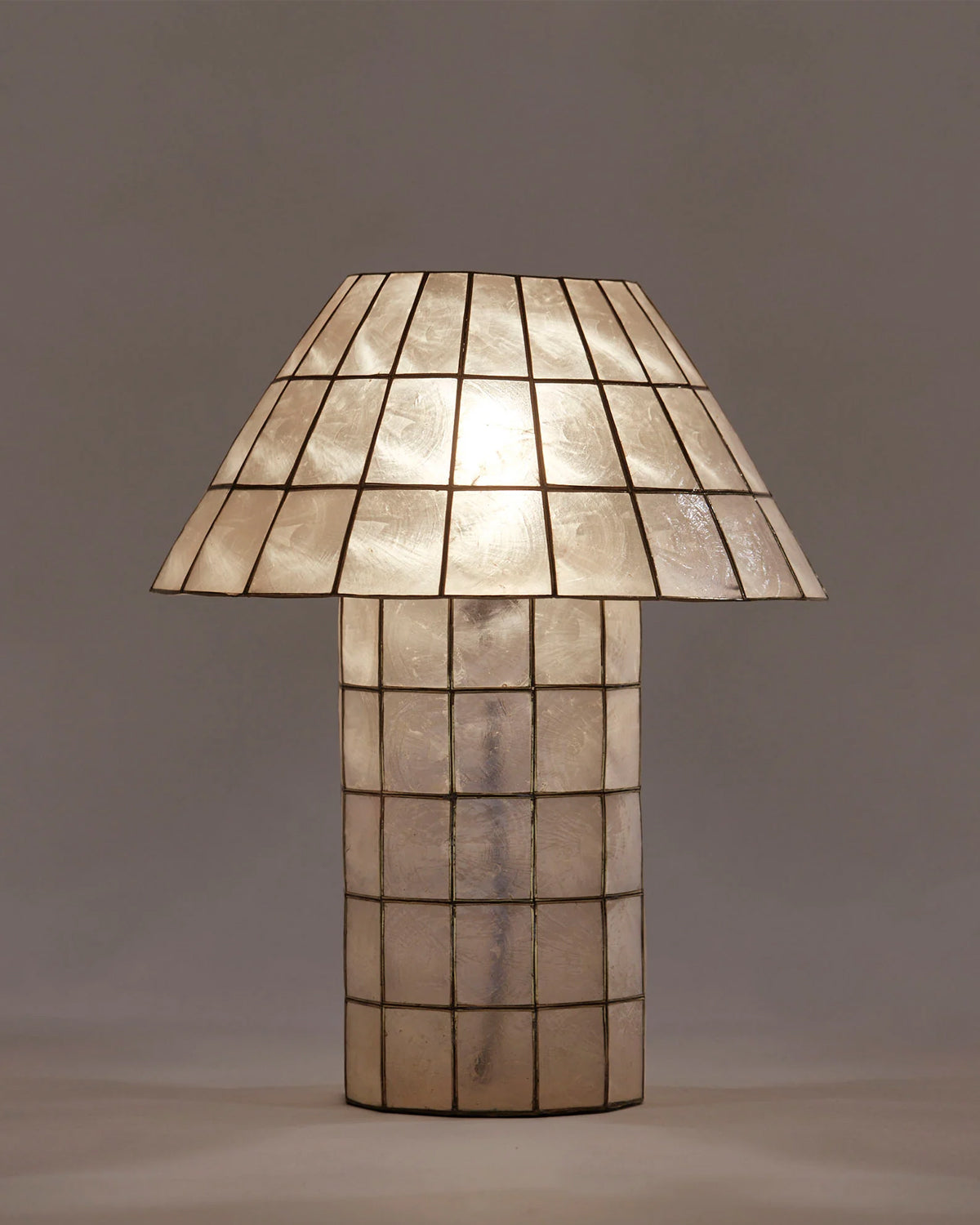 Cornelia Lamp